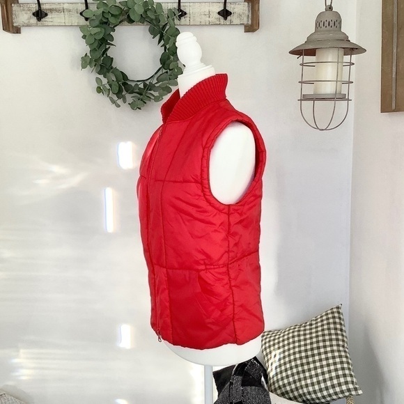 Brookes brothers red puffer vest size large - Picture 4 of 8